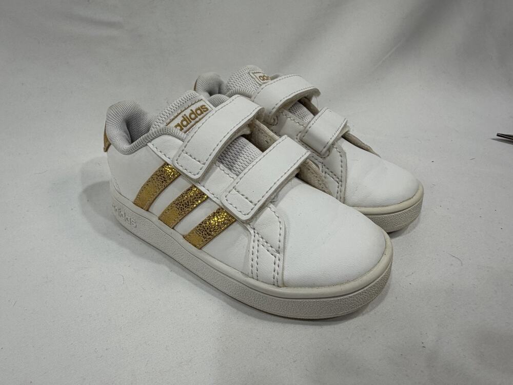 Adidas Toddler Size 7K White Sneakers Gold Stripes Streetwear